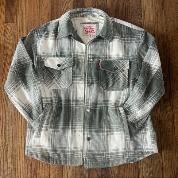 Levi's Women’s Plaid Shirt Jacket Size S - Picture 4 of 16